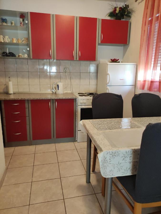 Apartmani Mara Rogoznica Rogoznica  Exterior foto