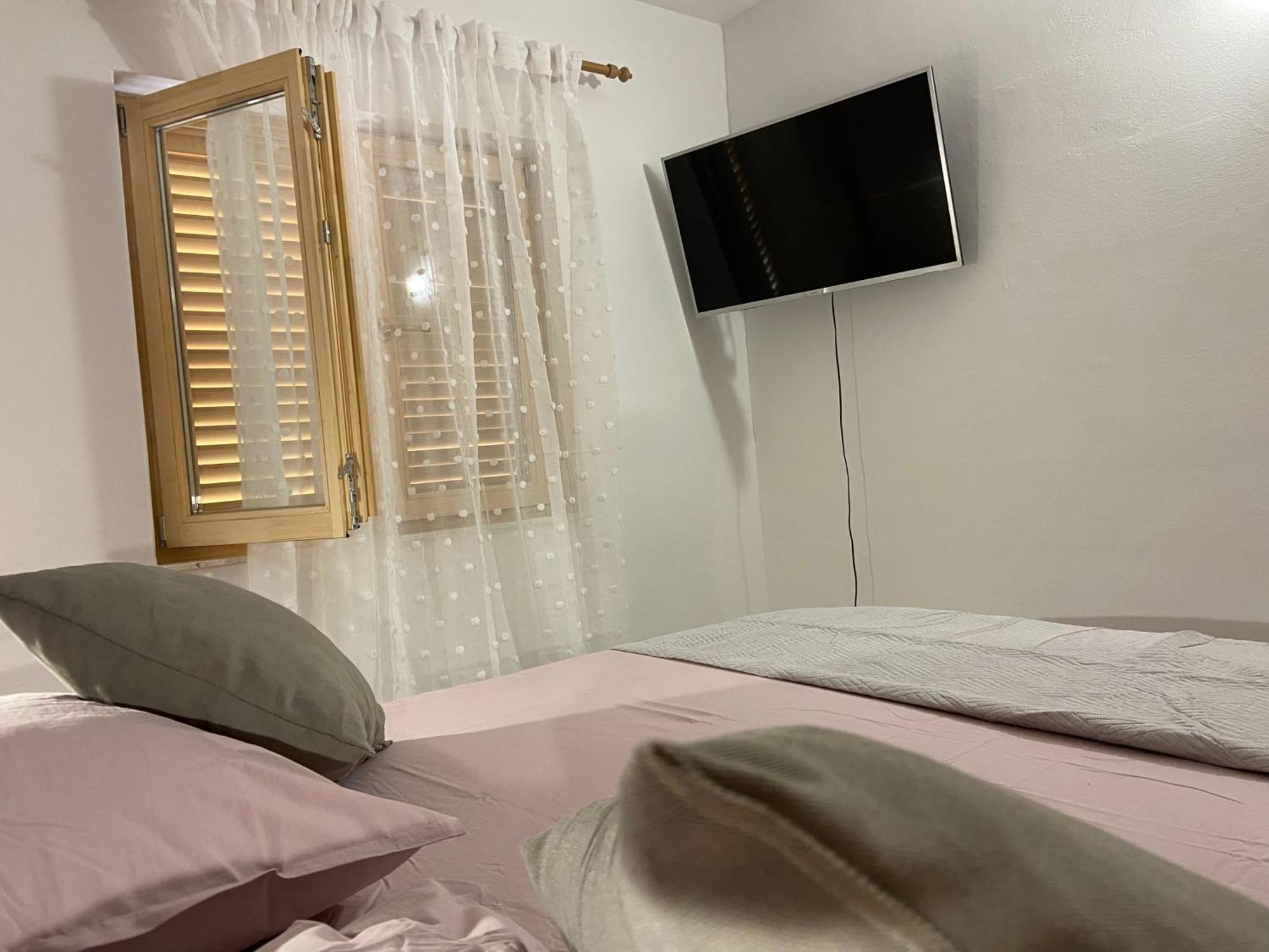 Apartmani Mara Rogoznica Rogoznica  Exterior foto